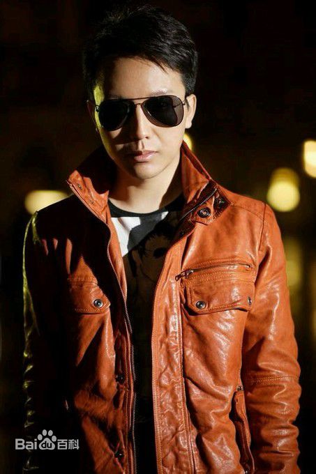 最新李玉刚壁纸