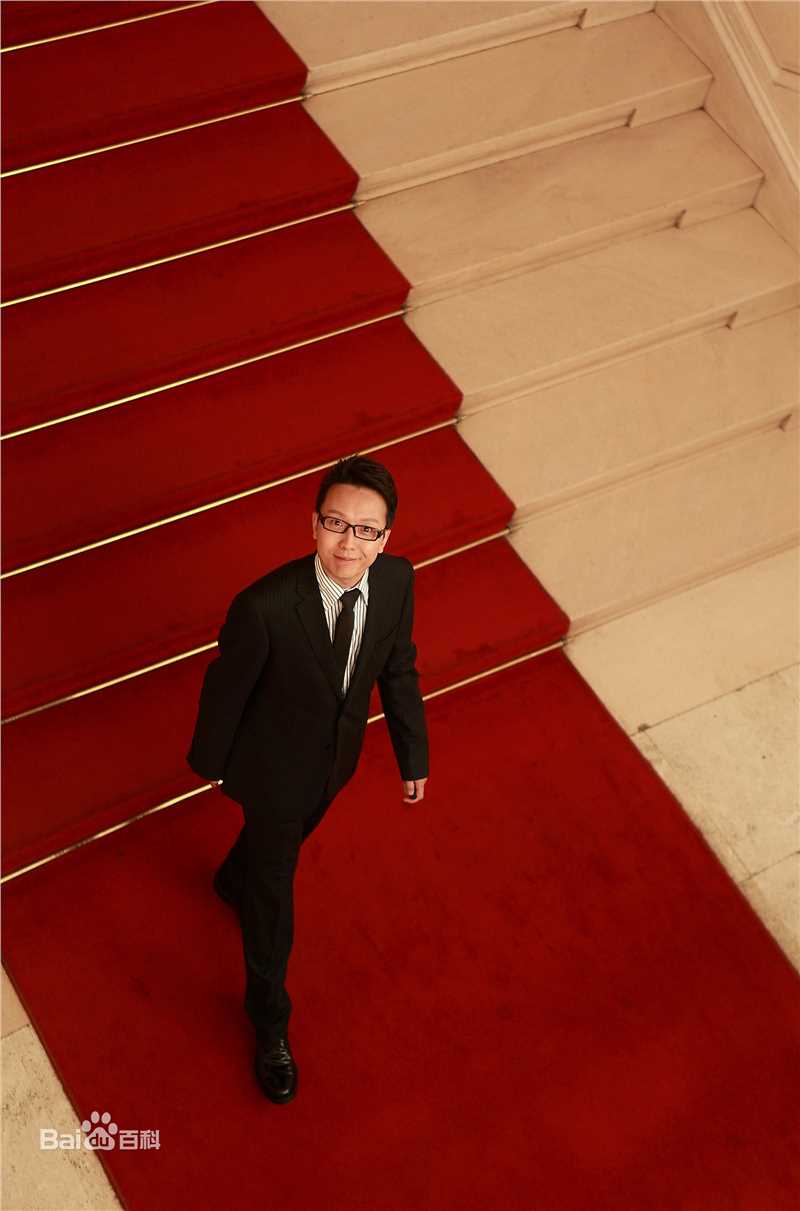 李玉刚朋友合照素颜照相册