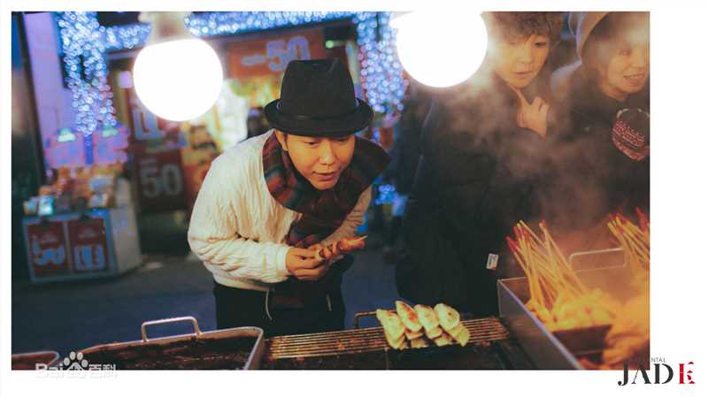 李玉刚日常生活前后照片