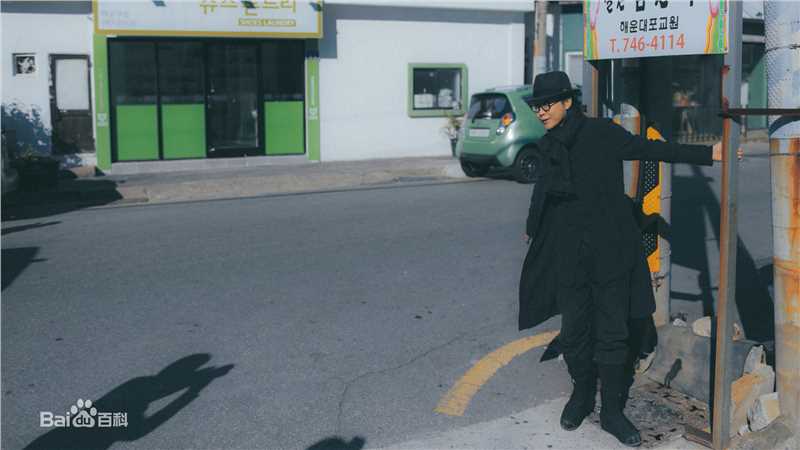 李玉刚日常生活前后照片