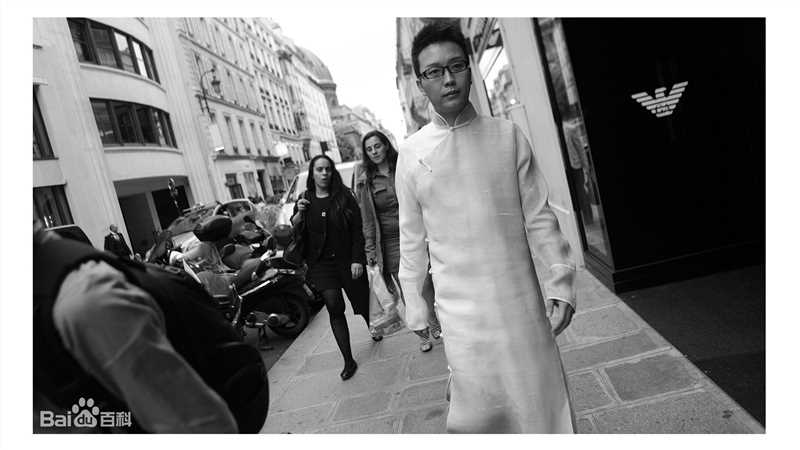 李玉刚日常生活前后照片