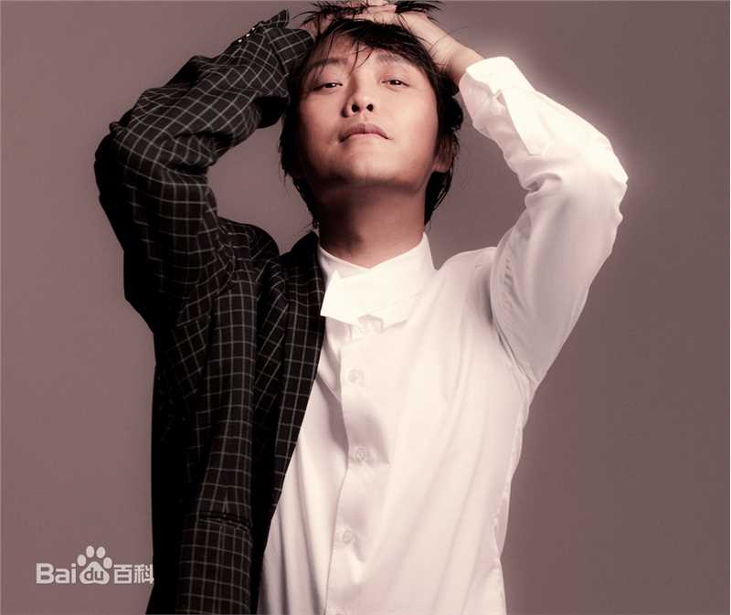 最新李玉刚性感图片