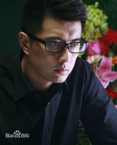 最新王同辉在《漂亮女人》中的图集