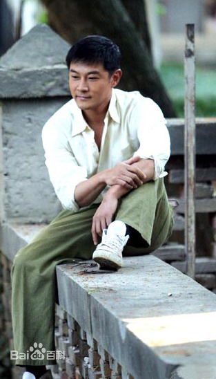 黄维德(Victor Huang)2011《山茶花》高清剧照