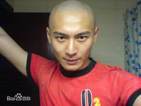 最优质刘冠翔(LEO)生活照