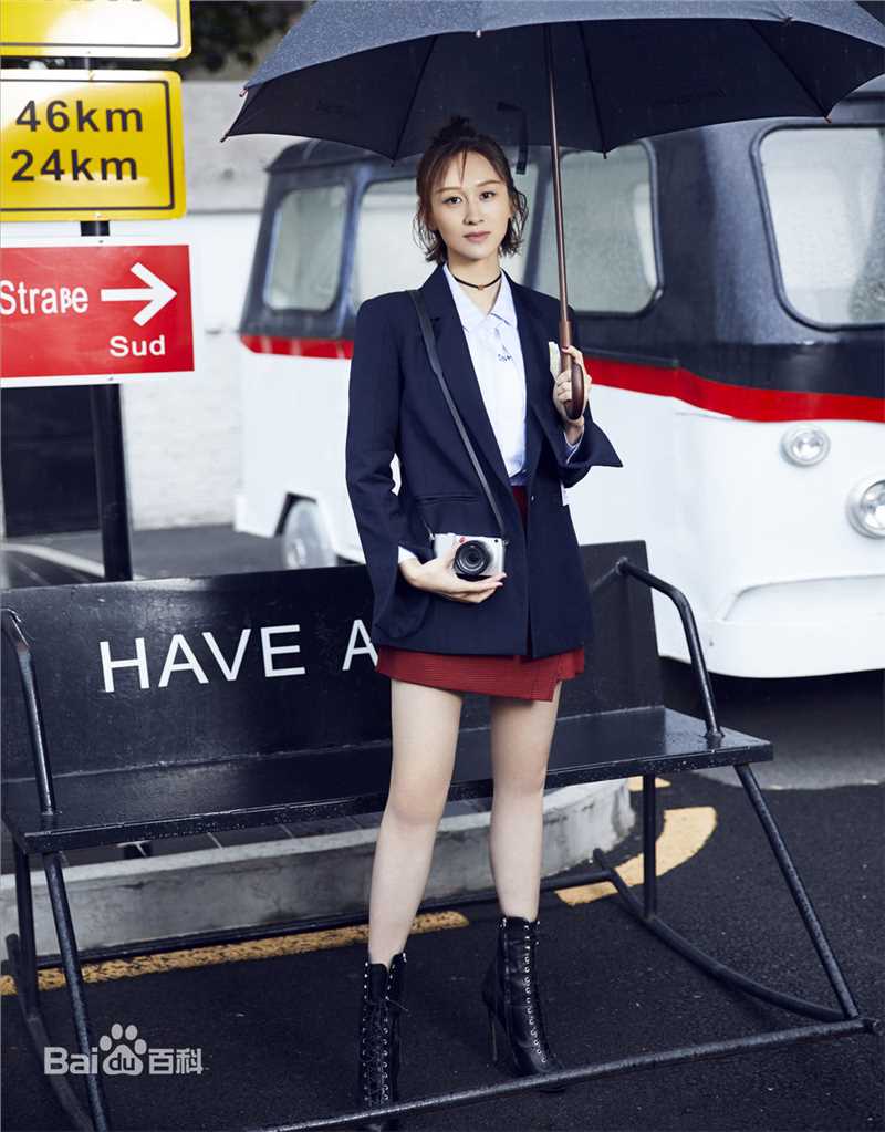 练练时尚街拍前后照片