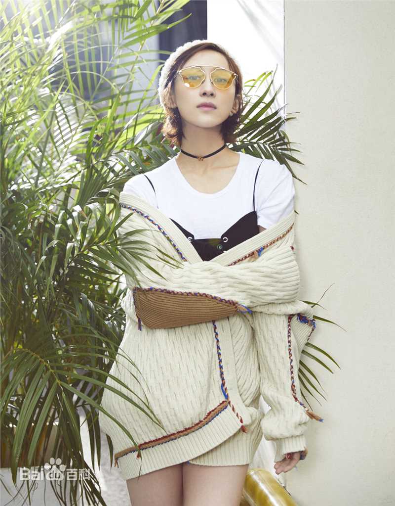 练练时尚街拍前后照片