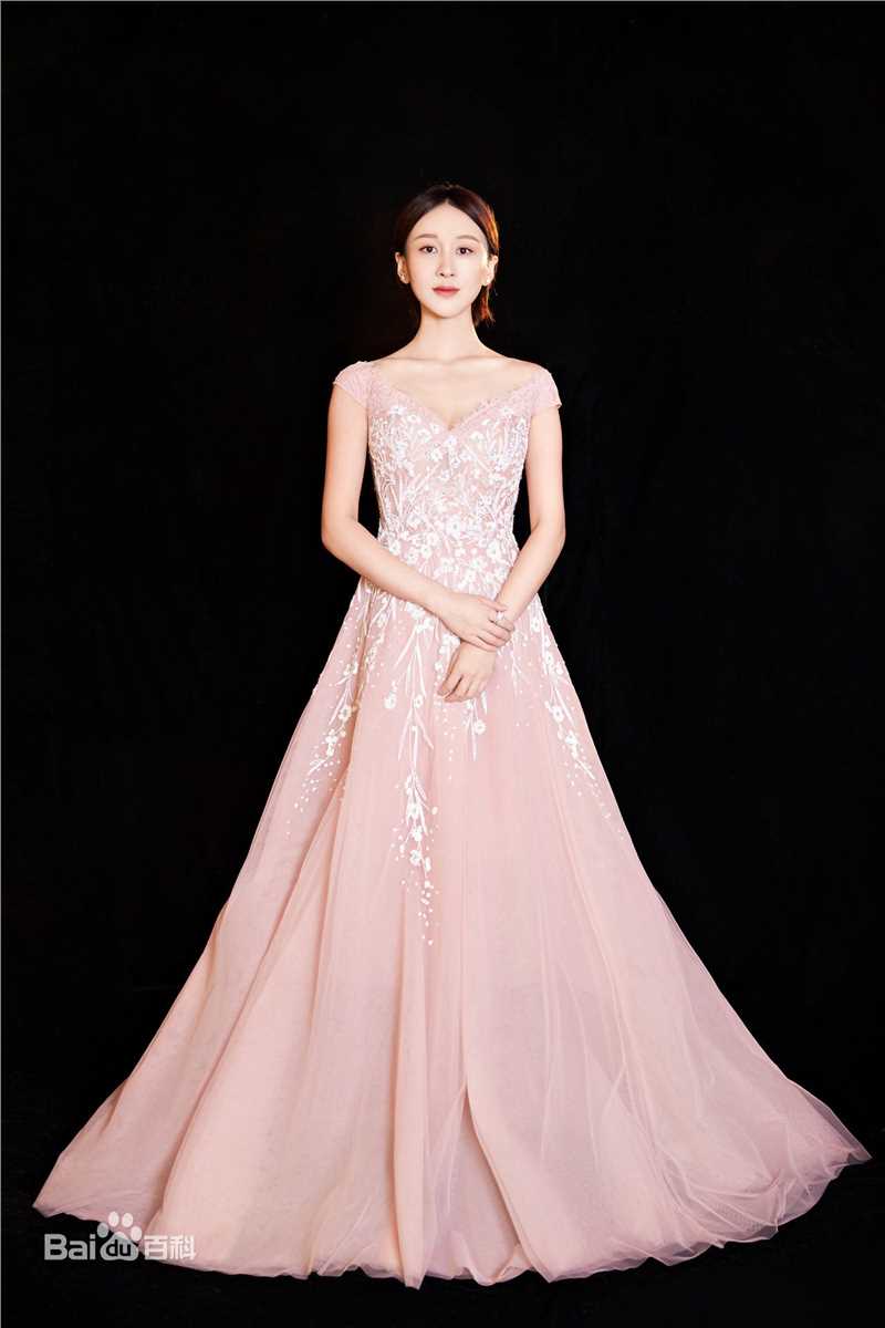 练练芭莎明星慈善夜素颜照相册