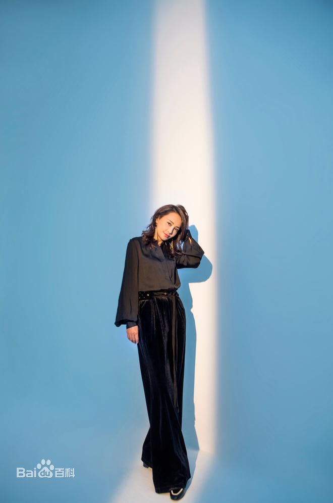 马雅舒(Ma Yashu)最新壁纸