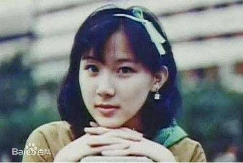 萧蔷(Stephanie)中学时期清纯照图片图集