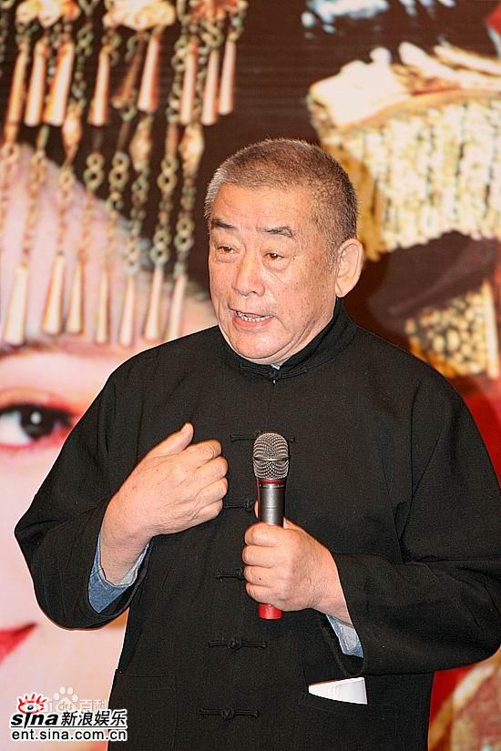 谭非翎生活照图册