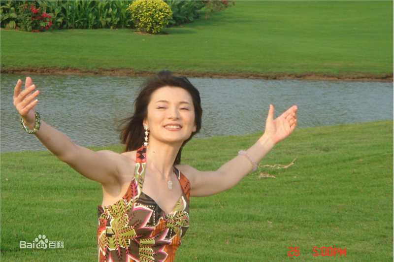 高清阎青妤图片