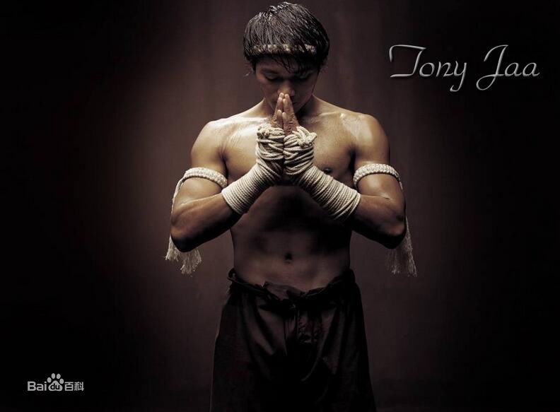 托尼·贾(Tony Jaa)生活照