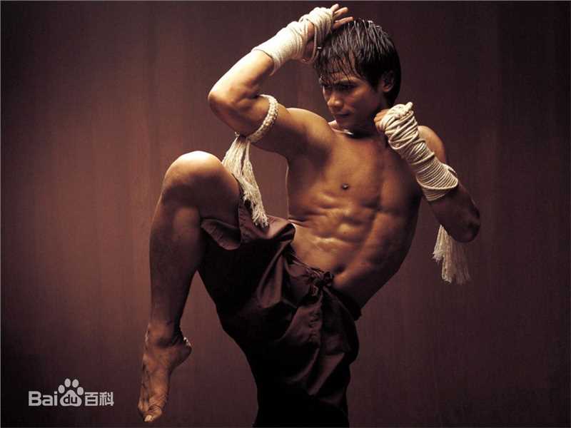 托尼·贾(Tony Jaa)生活照