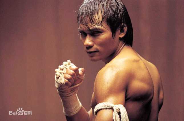 托尼·贾(Tony Jaa)生活照