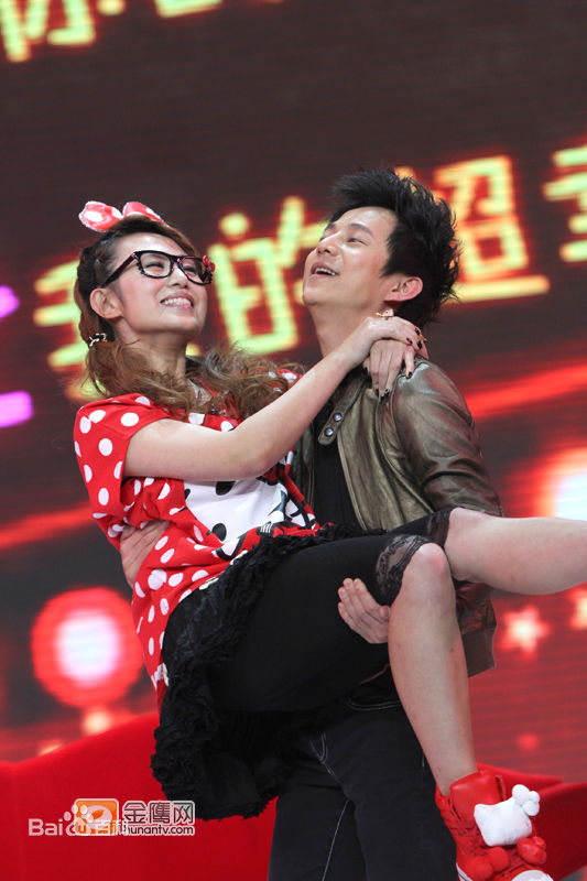 精选马丽(Mary)在与何炅合作《超幸福的幸福》中的图册