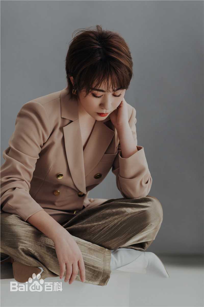 马丽(Mary)番茄拍摄前后照片