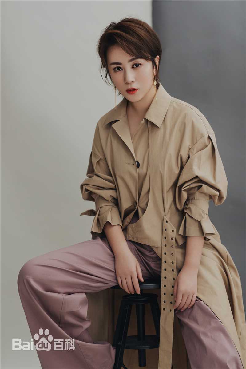 马丽(Mary)番茄拍摄前后照片