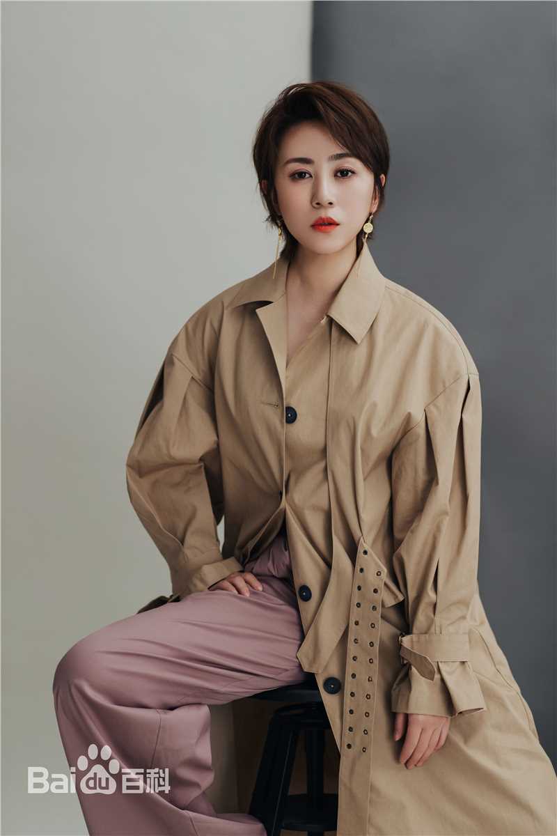 马丽(Mary)番茄拍摄前后照片