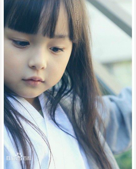 刘楚恬汉服照素颜照相册