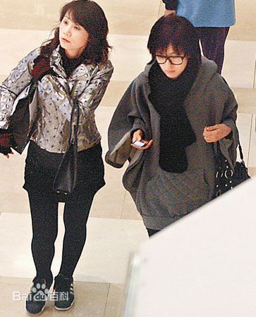 唐诗咏(Natalie Tong)生活照图册