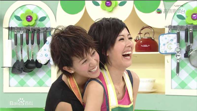 最新唐诗咏(Natalie Tong)在《美女厨房》中的图集