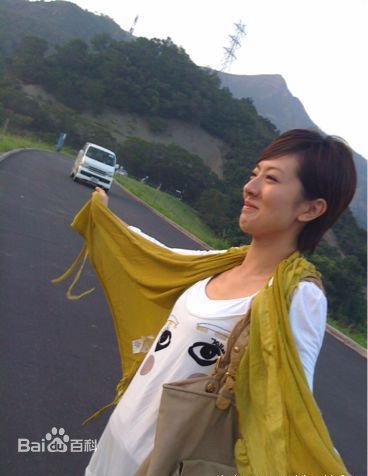 唐诗咏(Natalie Tong)生活照壁纸壁纸