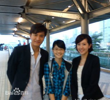 唐诗咏(Natalie Tong)生活照壁纸壁纸