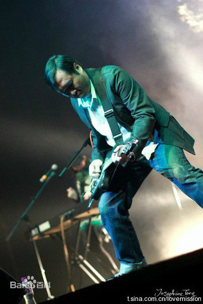 刘以达(Tats Lau)近年照片图册