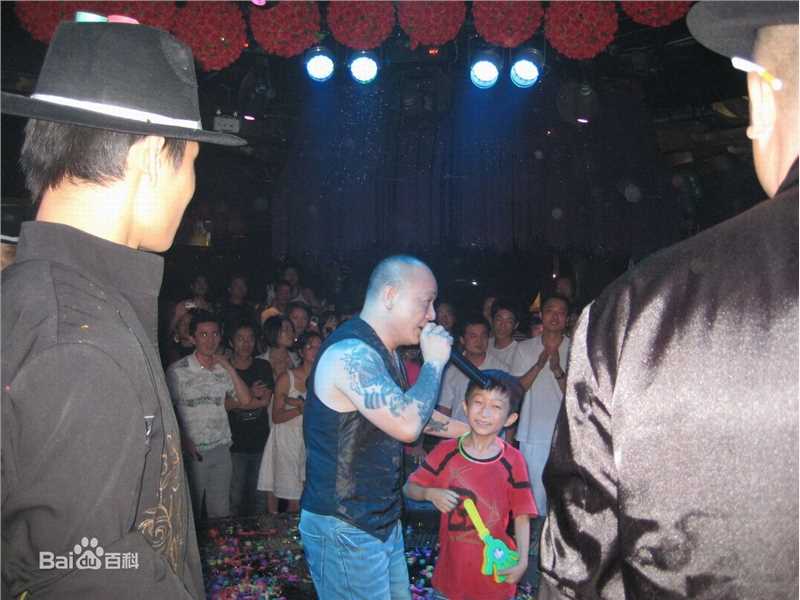 吴志雄(Chi Hung Ng)出席活动前后照片