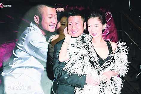 林美贞(Stephenie)与孙兴素颜照壁纸