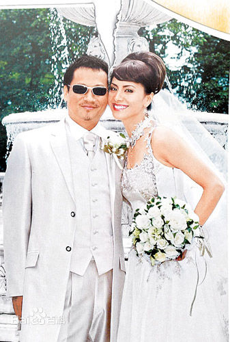 林美贞(Stephenie)与孙兴素颜照壁纸