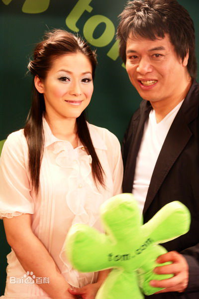 李健仁生活照生活照相册