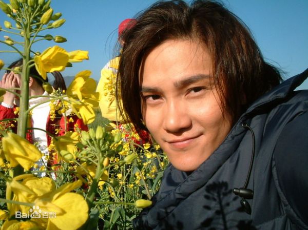 丁子峻(Allen Ting)生活照素颜照相册