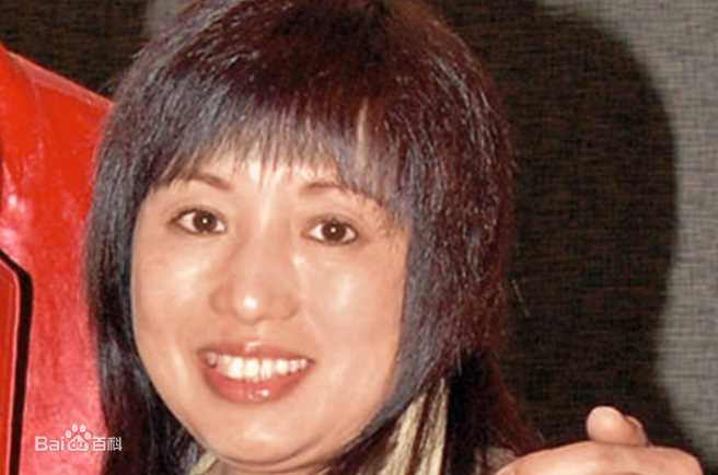 最新梅小青性感图片