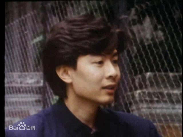 何宝生(Timmy HO)在《临时演员》伟仔中的