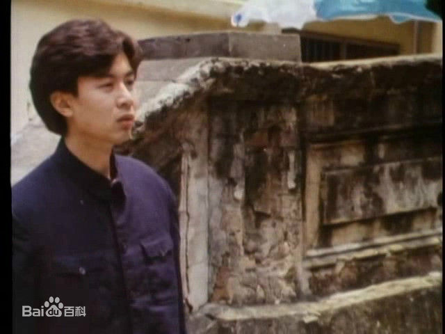 何宝生(Timmy HO)在《临时演员》伟仔中的