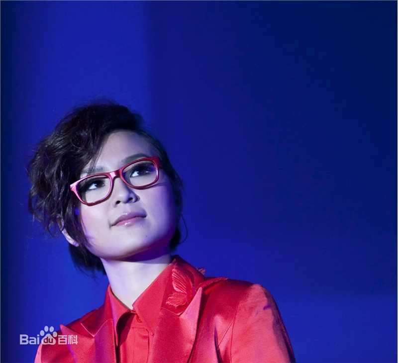 周笔畅(BiBi Zhou)“唱歌去旅行”巡回演唱会素颜照壁纸