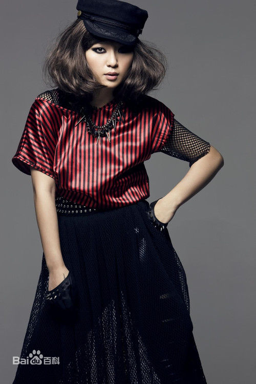 周笔畅(BiBi Zhou)2010-2011专辑宣传照前后照片