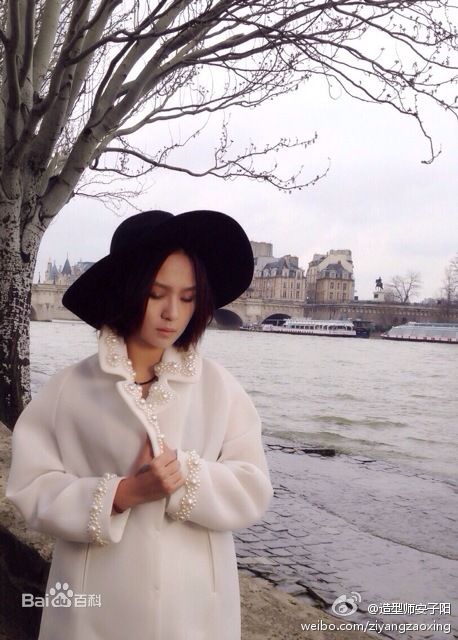 周笔畅(BiBi Zhou)最全法国壁纸