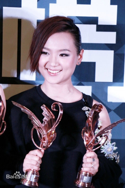 周笔畅(BiBi Zhou)颁奖礼获奖集锦生活照相册