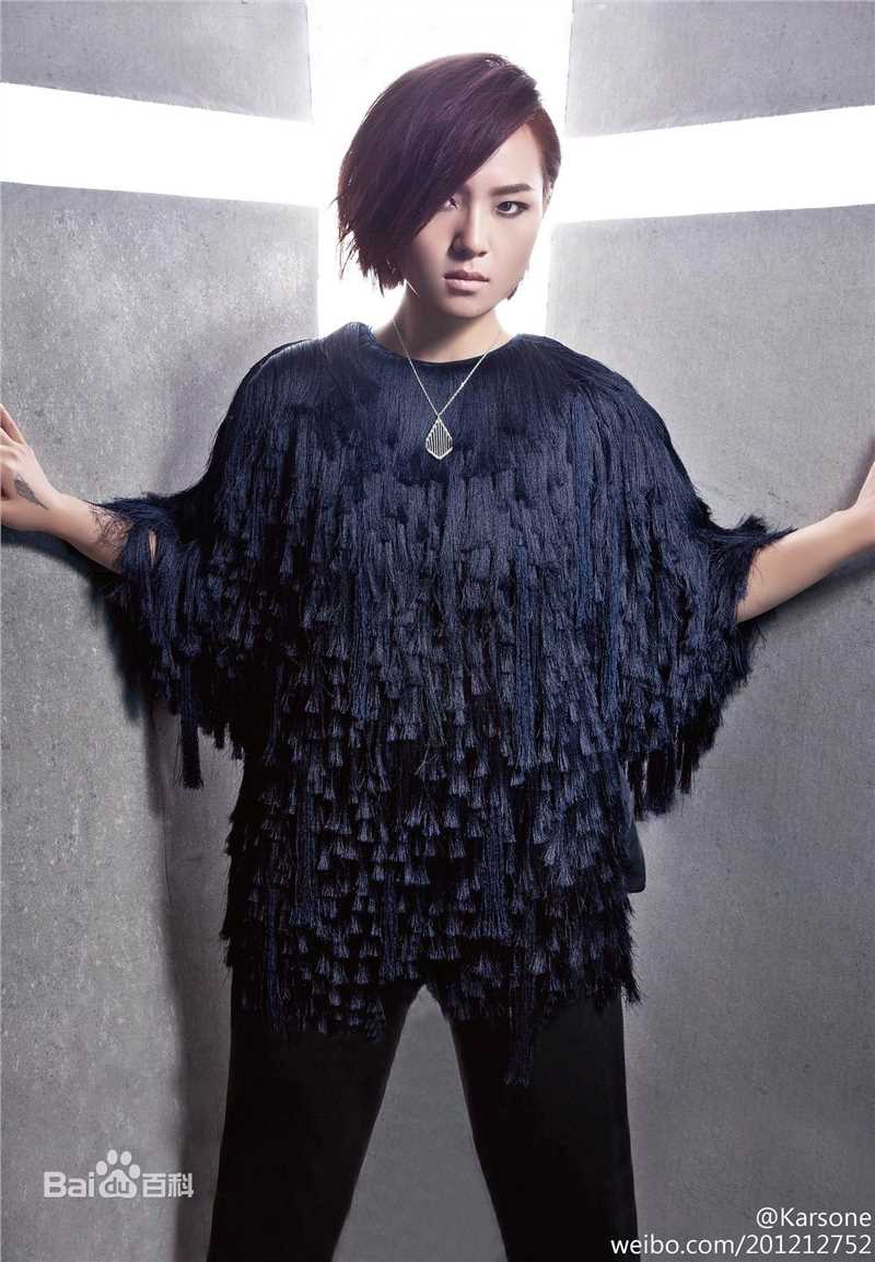 周笔畅(BiBi Zhou)最新各类时尚杂志与大片壁纸