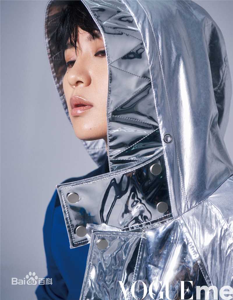 周笔畅(BiBi Zhou)最新各类时尚杂志与大片壁纸