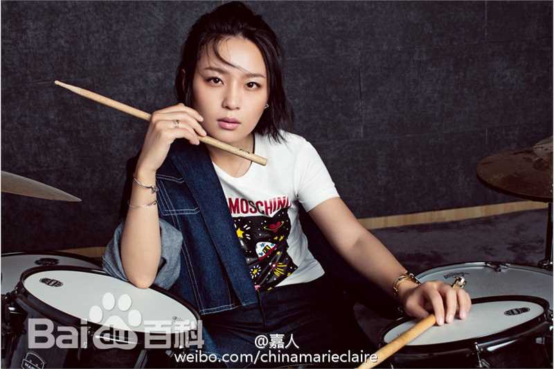 周笔畅(BiBi Zhou)最新各类时尚杂志与大片壁纸