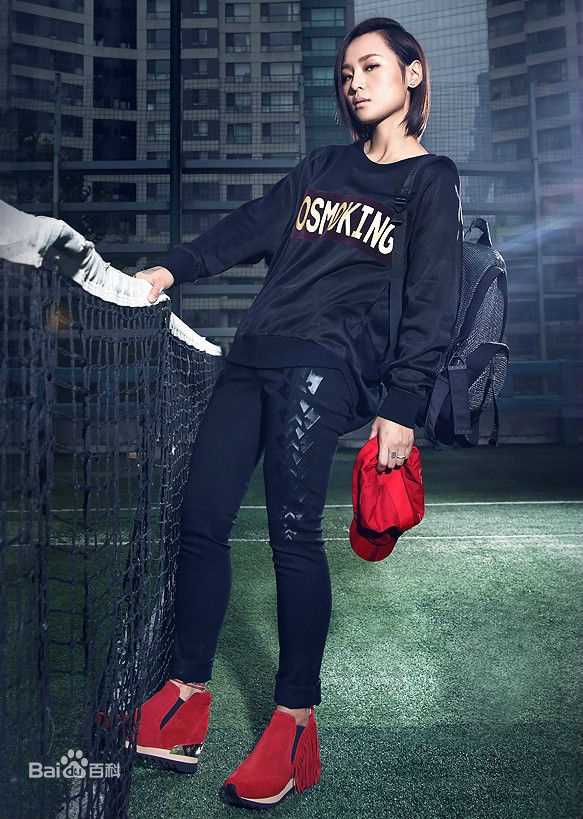 周笔畅(BiBi Zhou)最新各类时尚杂志与大片壁纸