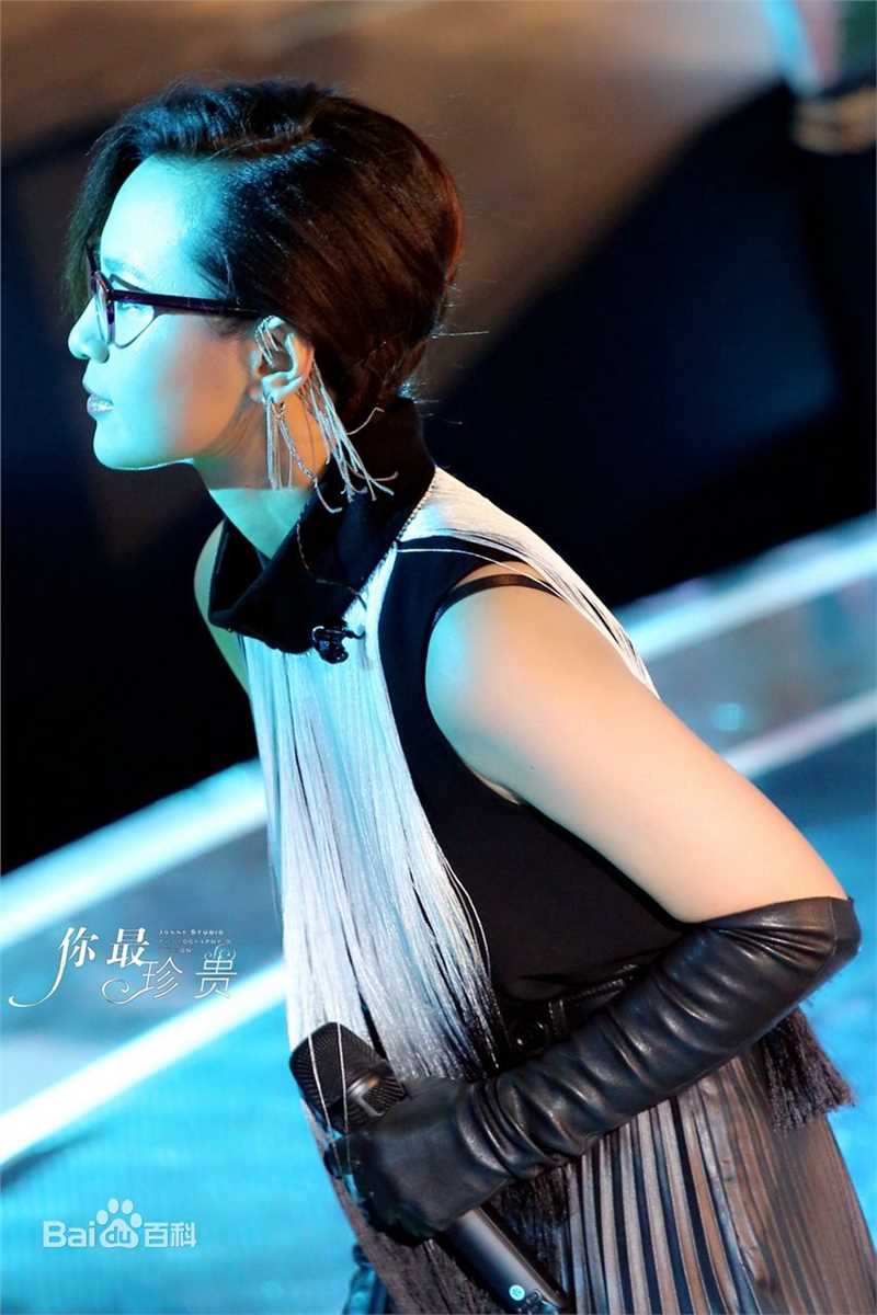 周笔畅(BiBi Zhou)出席各类演出与活动图集壁纸壁纸