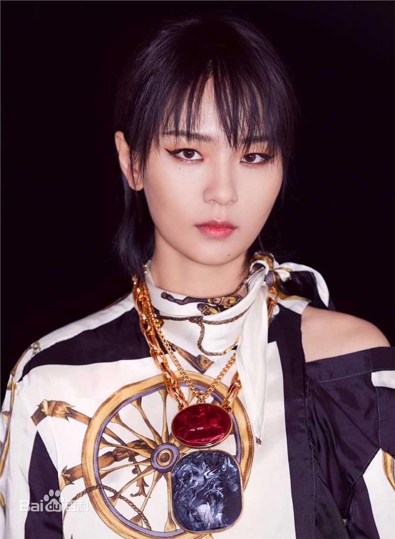 周笔畅(BiBi Zhou)出席各类演出与活动图集壁纸壁纸