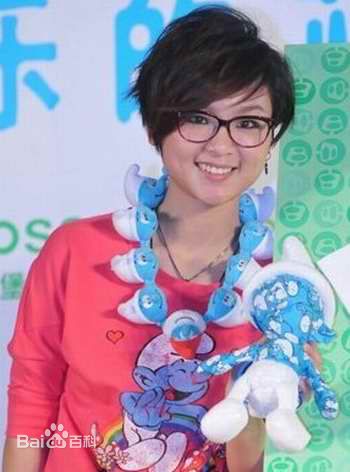 周笔畅(BiBi Zhou)出席各类演出与活动图集壁纸壁纸