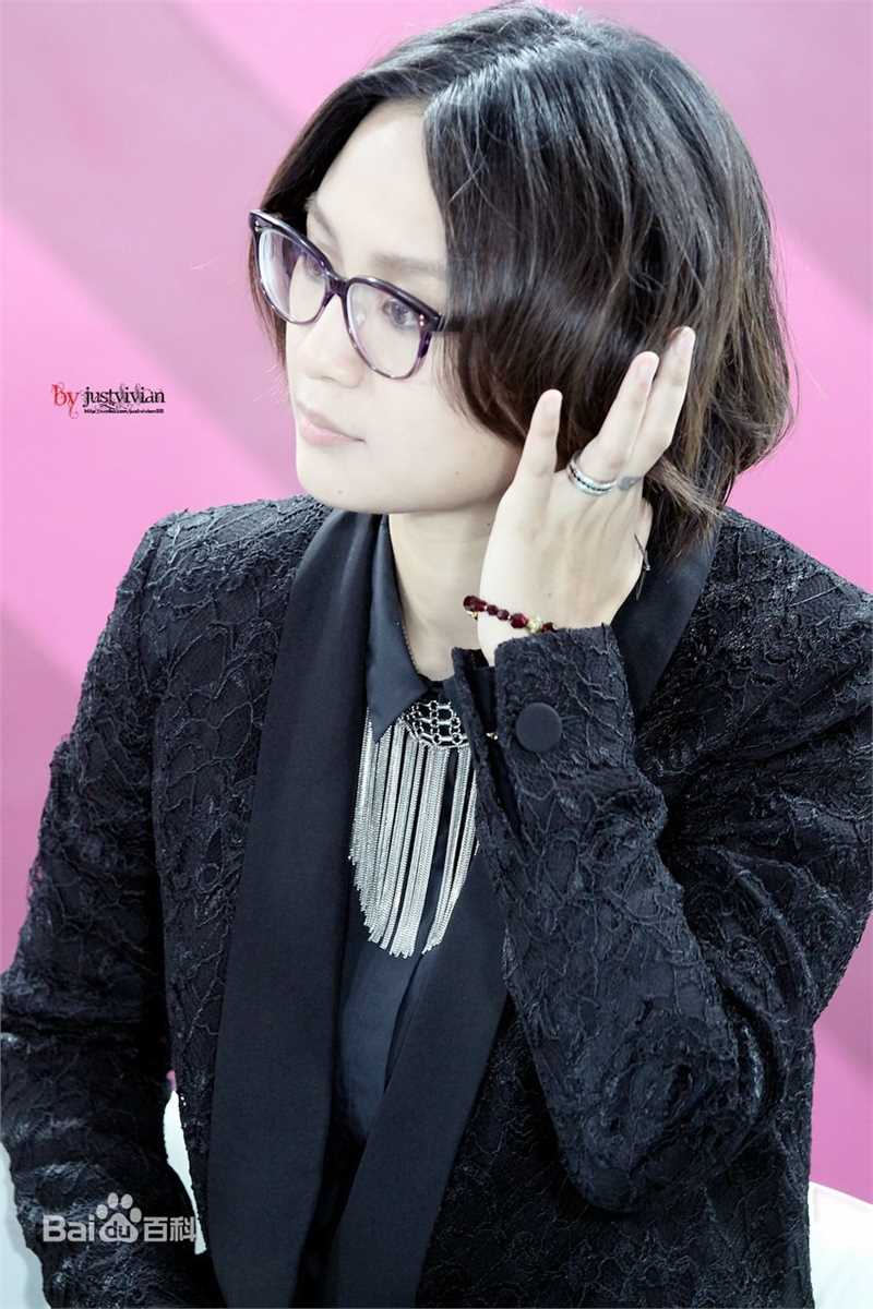 周笔畅(BiBi Zhou)出席各类演出与活动图集壁纸壁纸