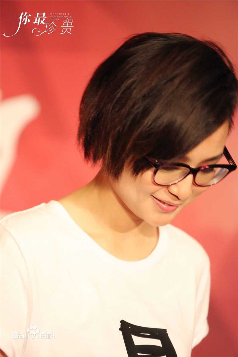 周笔畅(BiBi Zhou)出席各类演出与活动图集壁纸壁纸